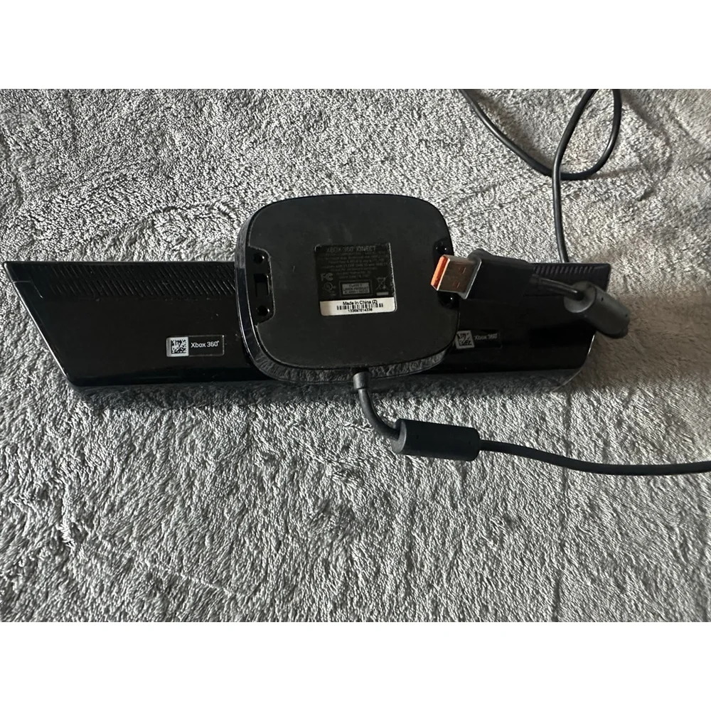Official Microsoft Xbox 360 Kinect Motion Sensor Bar! ~ Works Great! Fast Ship!